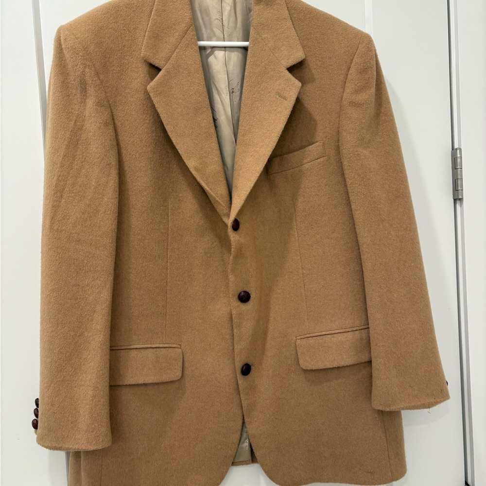 100% pure Camelhair Jacket